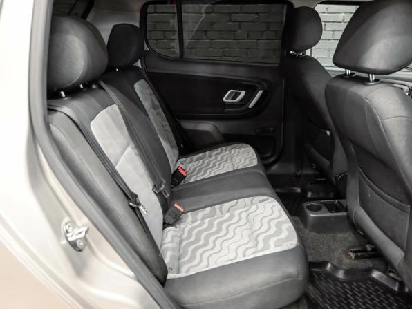 Skoda Fabia II с пробегом 2009 года, цена 380 000 рублей, 152283 км, хэтчбек, Автокод Объявления