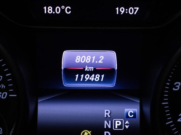 Mercedes-Benz GLA I (X156) Рестайлинг с пробегом 2018 года, цена 2 170 000 рублей, 119480 км, внедорожник, Автокод Объявления