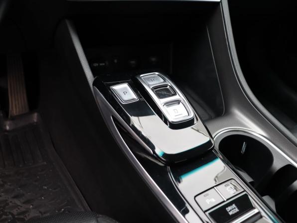 Hyundai Sonata VIII (DN8) с пробегом 2023 года, цена 1 899 000 рублей, 60911 км, седан, Автокод Объявления