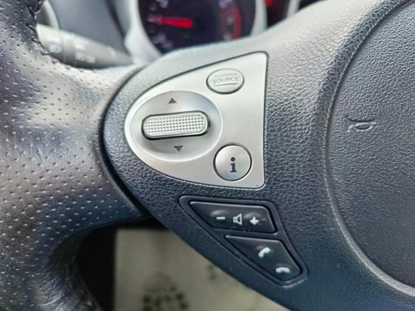 Nissan Juke I Рестайлинг с пробегом 2014 года, цена 1 374 995 рублей, 78002 км, внедорожник, Автокод Объявления