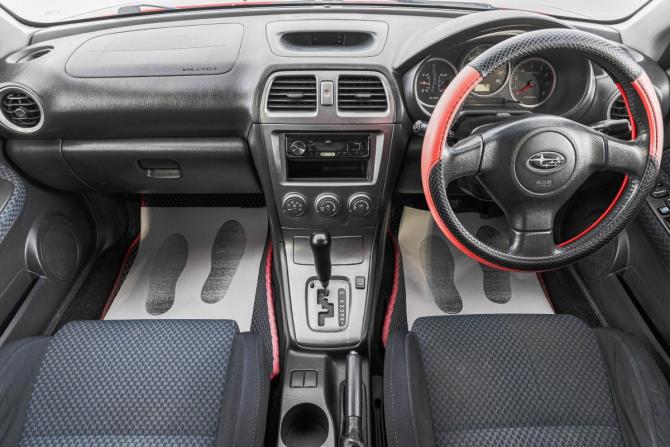 Subaru Impreza II Рестайлинг 2 с пробегом 2005 года, цена 699 000 рублей, 251000 км, универсал, Автокод Объявления