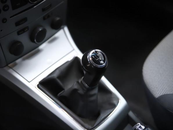 Opel Astra H Рестайлинг с пробегом 2012 года, цена 540 000 рублей, 226755 км, седан, Автокод Объявления