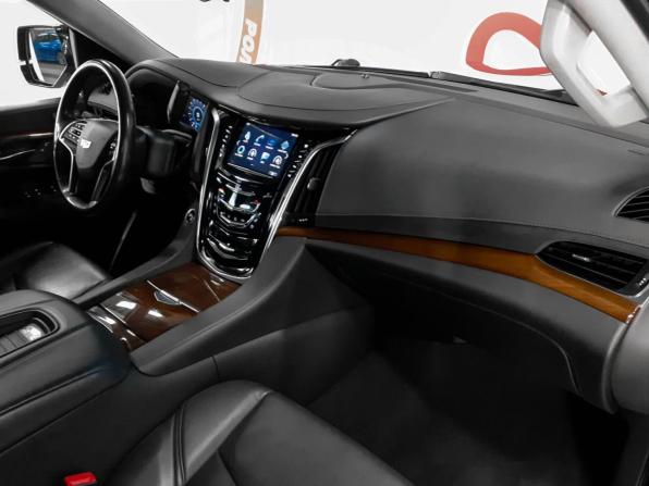Cadillac Escalade IV с пробегом 2019 года, цена 5 433 000 рублей, 83821 км, внедорожник, Автокод Объявления