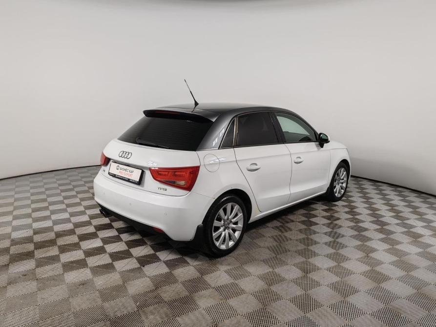 Audi A1 I (8X) Москва  - изображение 5
