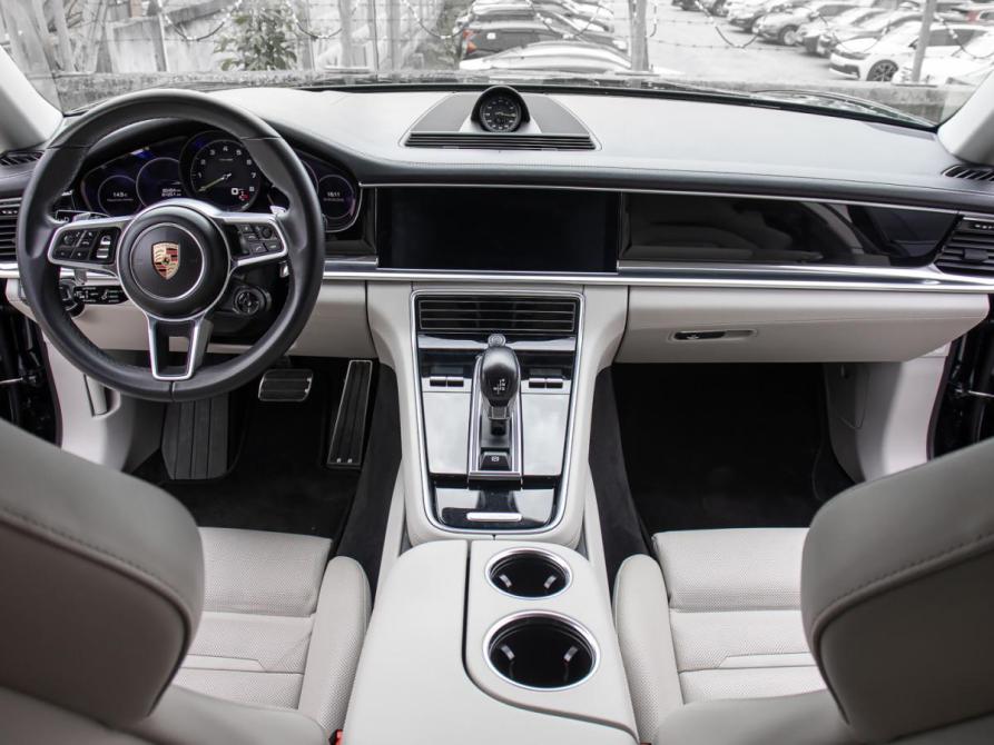 Porsche Panamera II Москва  - изображение 16