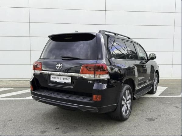 Toyota Land Cruiser 200 Series Рестайлинг 2 с пробегом 2016 года, цена 5 700 000 рублей, 122630 км, внедорожник, Автокод Объявления
