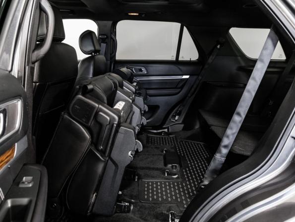 Ford Explorer V Рестайлинг 2 с пробегом 2017 года, цена 3 449 000 рублей, 121000 км, внедорожник, Автокод Объявления