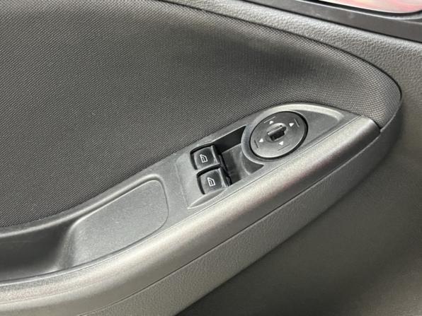 Ford Focus III Рестайлинг с пробегом 2018 года, цена 1 035 000 рублей, 112495 км, хэтчбек, Автокод Объявления