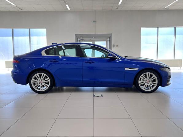 Jaguar XE I Рестайлинг с пробегом 2019 года, цена 2 490 000 рублей, 130000 км, седан, Автокод Объявления