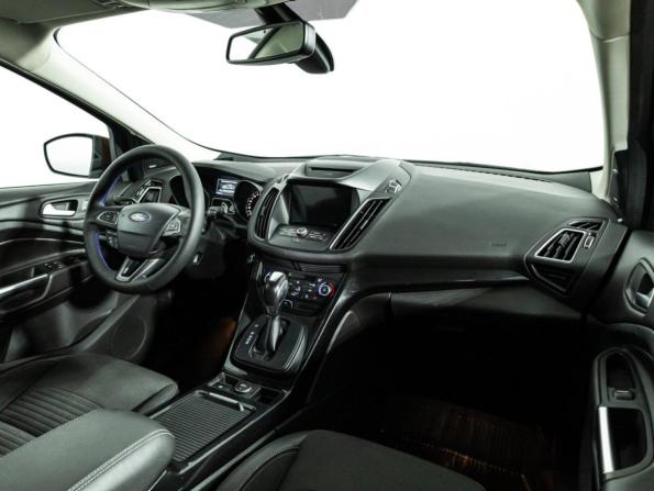 Ford Kuga II Рестайлинг с пробегом 2017 года, цена 1 719 700 рублей, 111209 км, внедорожник, Автокод Объявления