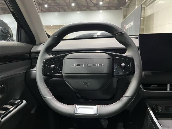 JETOUR DASHING I с пробегом 2026 года, цена 2 050 000 рублей, 9964 км, внедорожник, Автокод Объявления