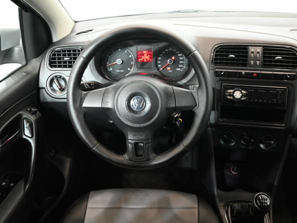 Volkswagen Polo V с пробегом 2012 года, цена 870 000 рублей, 101477 км, седан, Автокод Объявления