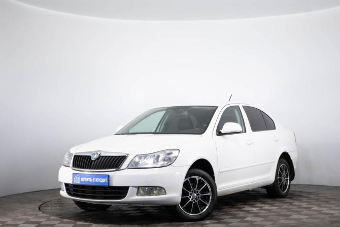 Skoda Octavia II (A5) Рестайлинг с пробегом 2013 года, цена 899 000 рублей, 281000 км, лифтбек, Автокод Объявления