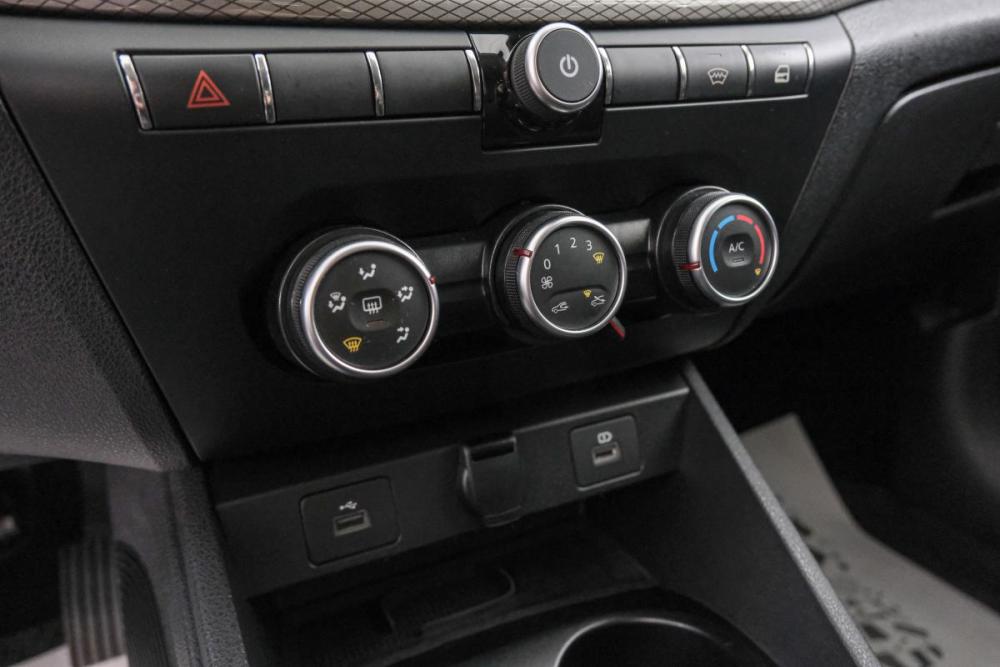 Lada (ВАЗ) Vesta I Красноярск  - изображение 17
