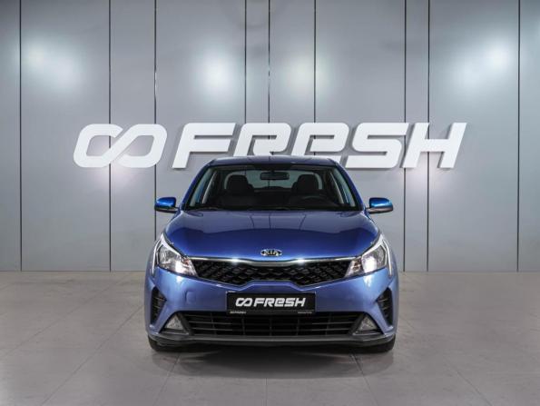 Kia Rio IV Рестайлинг с пробегом 2021 года, цена 1 589 000 рублей, 59520 км, седан, Автокод Объявления