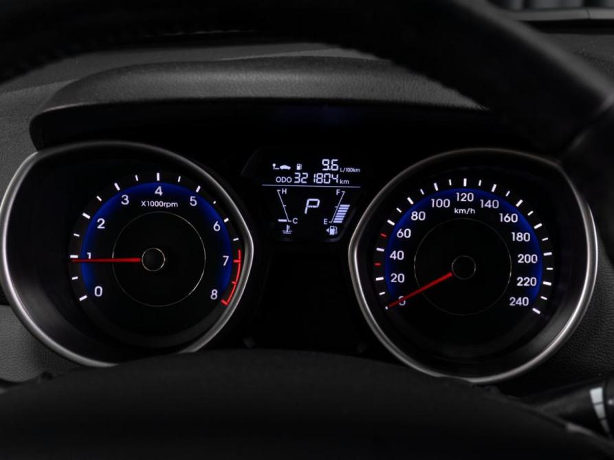 Hyundai Elantra V (MD) Тюмень  - изображение 15