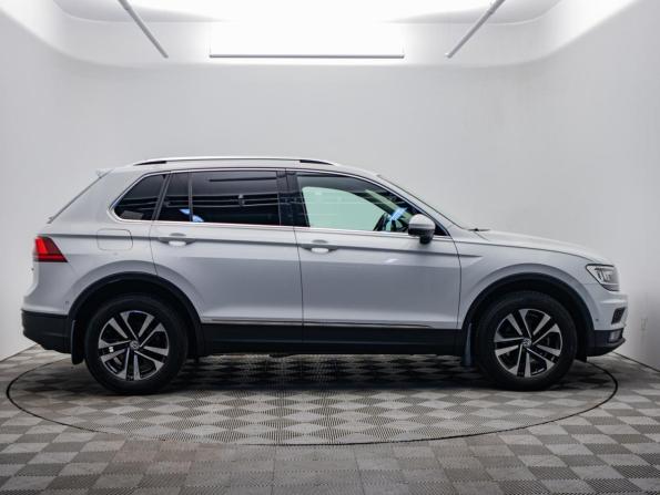 Volkswagen Tiguan II с пробегом 2019 года, цена 1 970 000 рублей, 98633 км, внедорожник, Автокод Объявления
