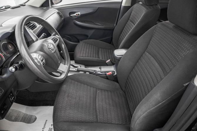 Toyota Corolla X (E140 E150) Рестайлинг с пробегом 2010 года, цена 949 000 рублей, 194000 км, седан, Автокод Объявления
