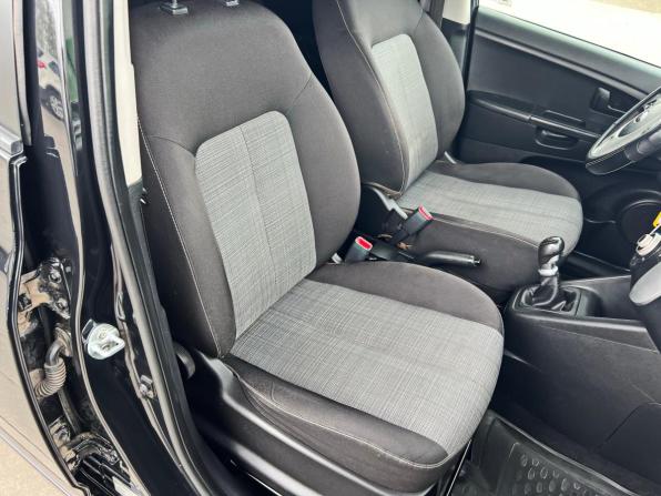 Kia Venga I с пробегом 2013 года, цена 815 000 рублей, 88751 км, минивэн, Автокод Объявления