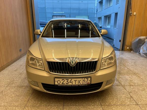 Skoda Octavia II (A5) Рестайлинг с пробегом 2011 года, цена 668 000 рублей, 254000 км, лифтбек, Автокод Объявления