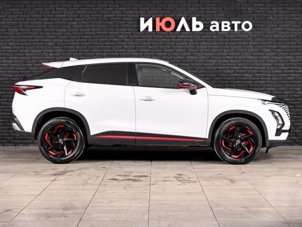 Omoda C5 I с пробегом 2024 года, цена 1 899 000 рублей, 13624 км, внедорожник, Автокод Объявления