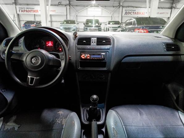 Volkswagen Polo V с пробегом 2012 года, цена 600 000 рублей, 239043 км, седан, Автокод Объявления