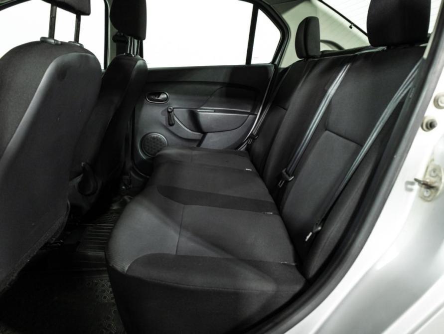 Renault Logan II Санкт-Петербург  - изображение 10
