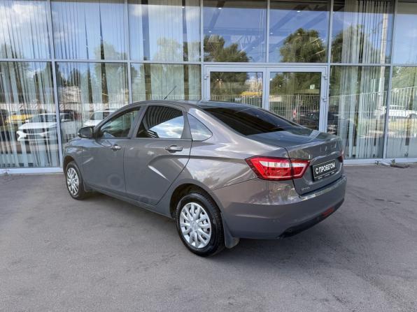 Lada (ВАЗ) Vesta I с пробегом 2021 года, цена 1 170 000 рублей, 61111 км, седан, Автокод Объявления