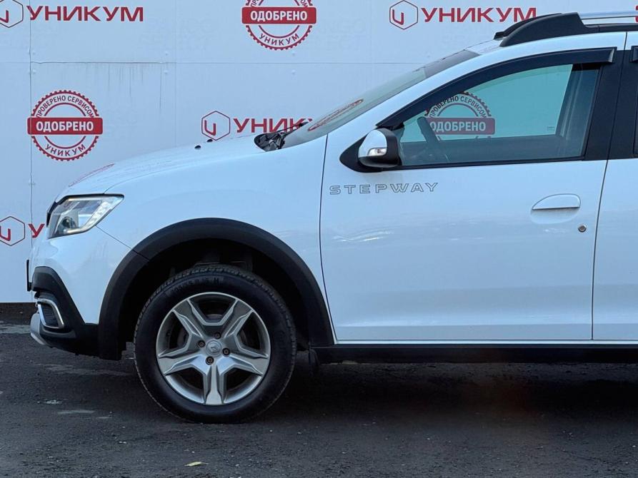 Renault Sandero II Рестайлинг Екатеринбург  - изображение 12