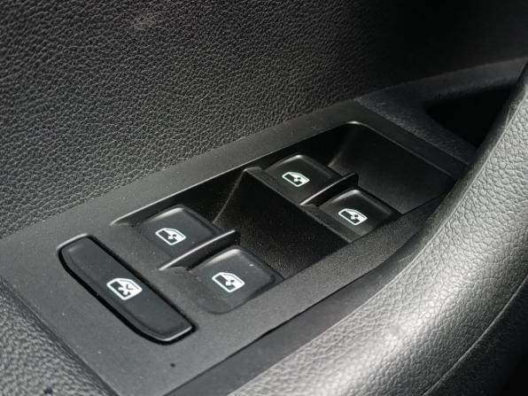 Skoda Octavia III (A7) Рестайлинг с пробегом 2018 года, цена 2 100 000 рублей, 80391 км, лифтбек, Автокод Объявления