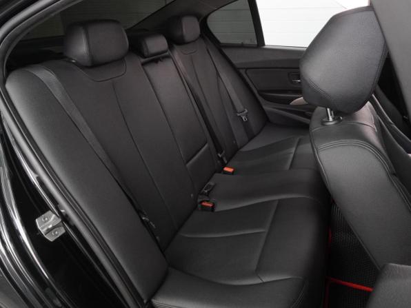 BMW 3 серии VI (F3x) с пробегом 2015 года, цена 1 749 000 рублей, 165858 км, седан, Автокод Объявления