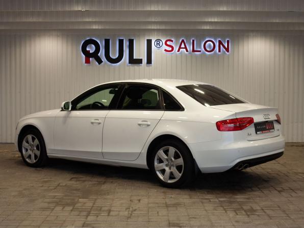 Audi A4 IV (B8) Рестайлинг с пробегом 2013 года, цена 1 095 000 рублей, 263256 км, седан, Автокод Объявления