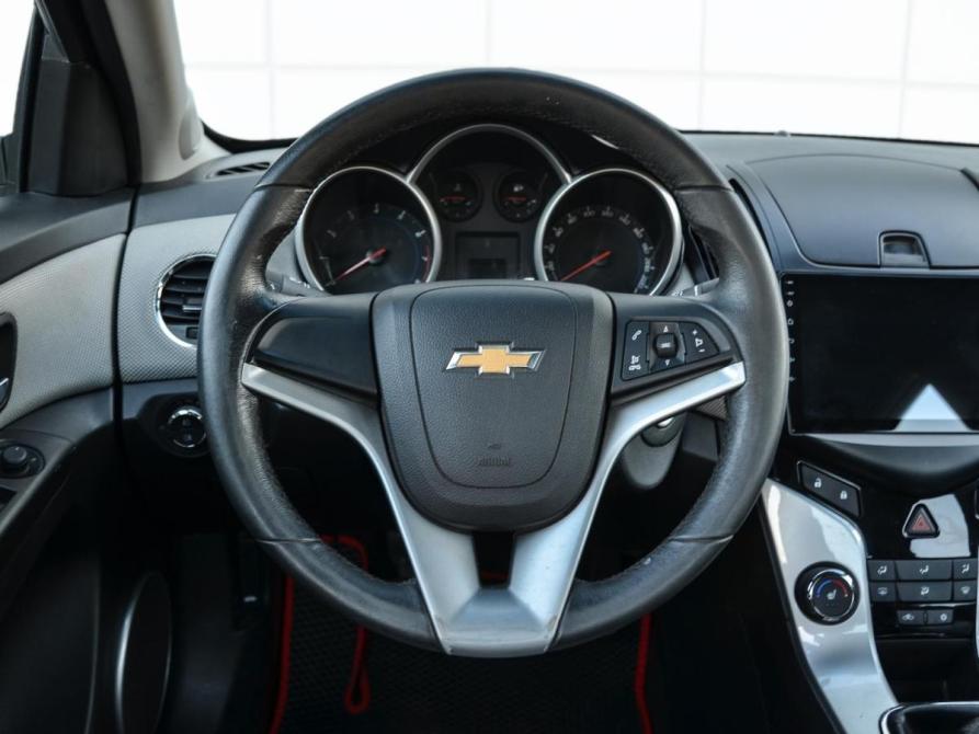 Chevrolet Cruze I Рестайлинг Курган  - изображение 19
