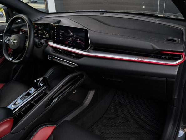 Geely Coolray I Рестайлинг с пробегом 2024 года, цена 2 190 000 рублей, 26054 км, внедорожник, Автокод Объявления