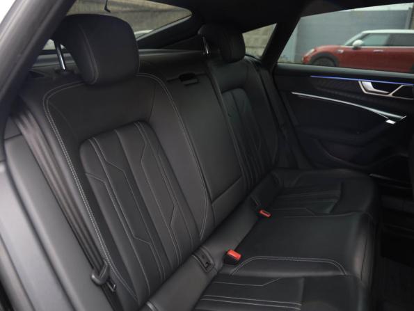 Audi A7 II (4K) с пробегом 2018 года, цена 4 199 000 рублей, 87600 км, лифтбек, Автокод Объявления