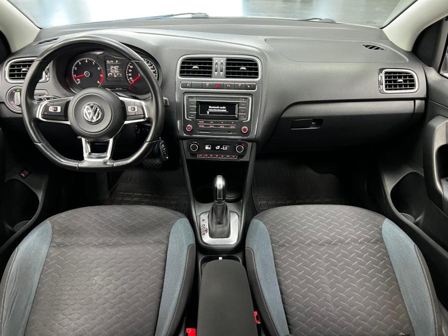 Volkswagen Polo V Рестайлинг Казань  - изображение 13