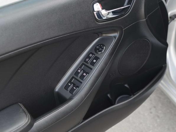 Kia Cerato III с пробегом 2014 года, цена 980 000 рублей, 220046 км, седан, Автокод Объявления