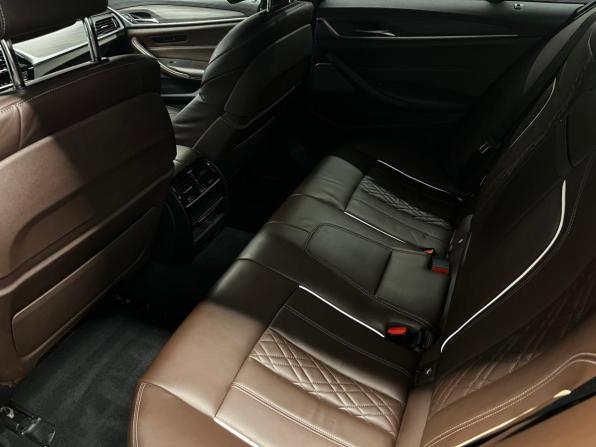 BMW 5 серии VII (G30/G31/G38) с пробегом 2017 года, цена 3 425 000 рублей, 152413 км, седан, Автокод Объявления
