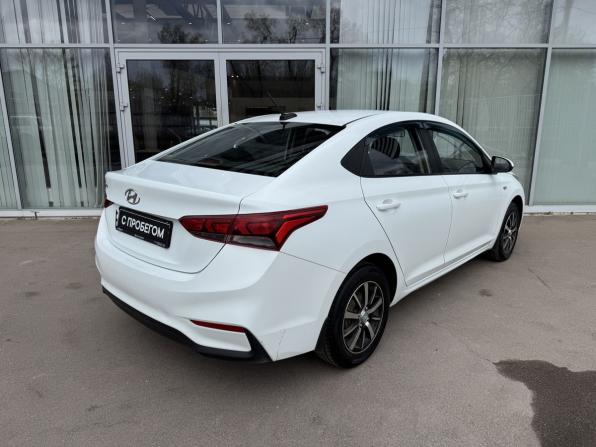 Hyundai Solaris II с пробегом 2017 года, цена 1 139 000 рублей, 160500 км, седан, Автокод Объявления