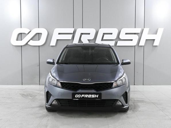 Kia Rio IV Рестайлинг с пробегом 2021 года, цена 1 649 000 рублей, 60353 км, седан, Автокод Объявления