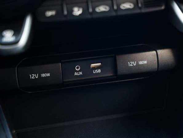 Kia Rio IV с пробегом 2019 года, цена 1 399 782 рубля, 116169 км, хэтчбек, Автокод Объявления