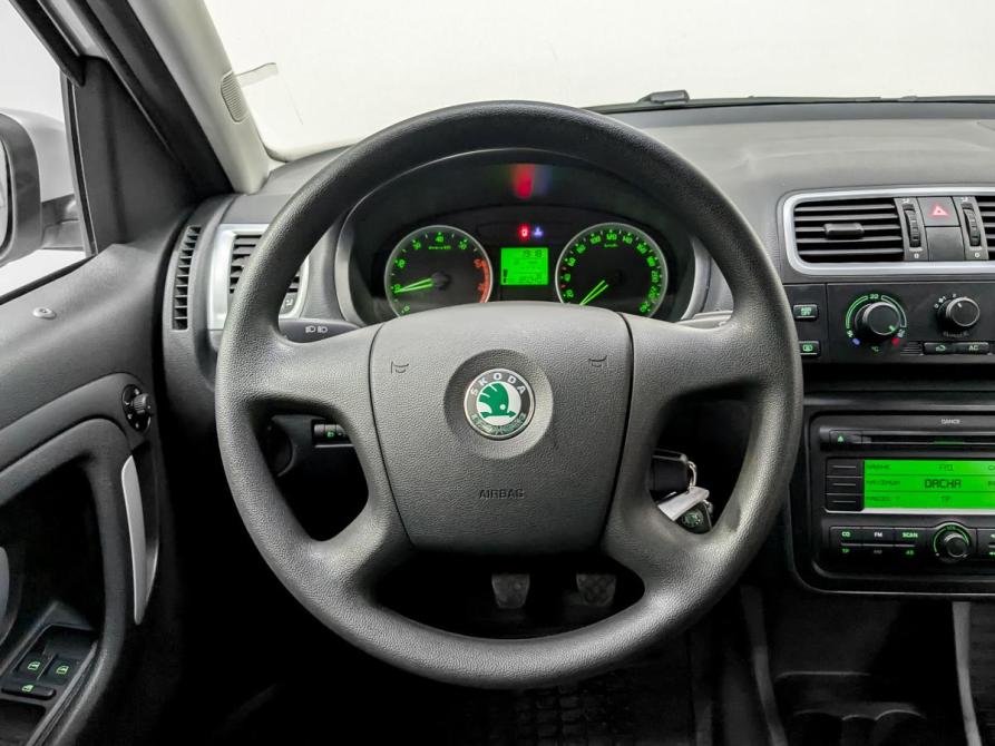 Skoda Roomster I Москва  - изображение 21