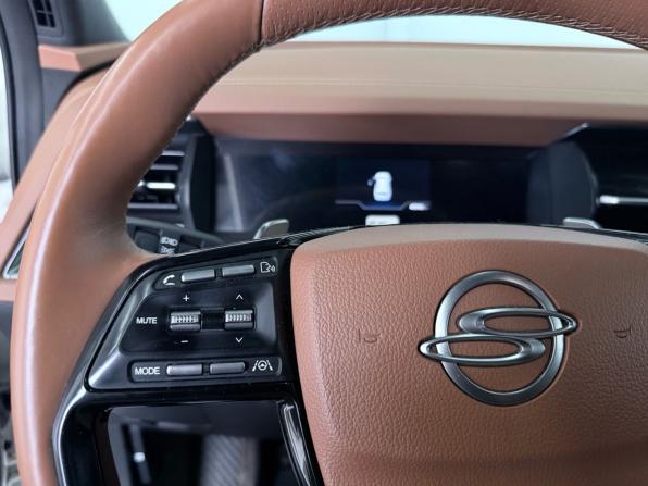 SsangYong Torres с пробегом 2022 года, цена 3 650 000 рублей, 45592 км, внедорожник, Автокод Объявления