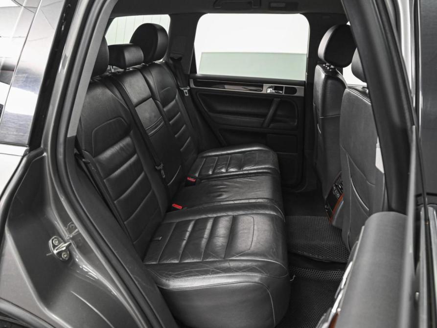 Volkswagen Touareg I Рестайлинг Ставрополь  - изображение 7
