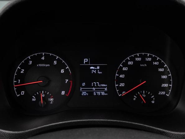 Hyundai Solaris II Рестайлинг с пробегом 2021 года, цена 1 645 000 рублей, 67978 км, седан, Автокод Объявления