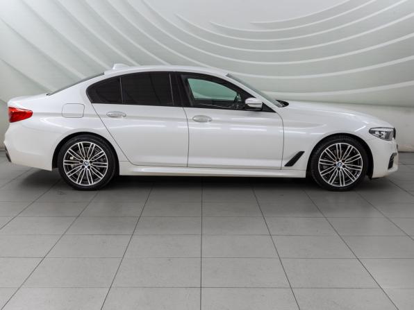 BMW 5 серии VII (G30/G31/G38) с пробегом 2017 года, цена 3 498 000 рублей, 66256 км, седан, Автокод Объявления