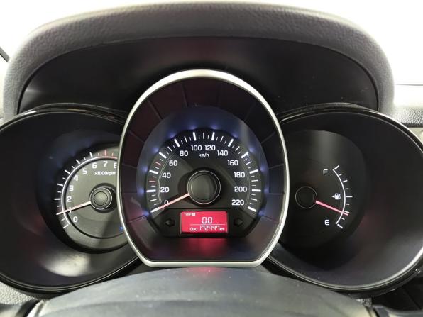 Kia Rio III с пробегом 2013 года, цена 696 000 рублей, 172000 км, хэтчбек, Автокод Объявления
