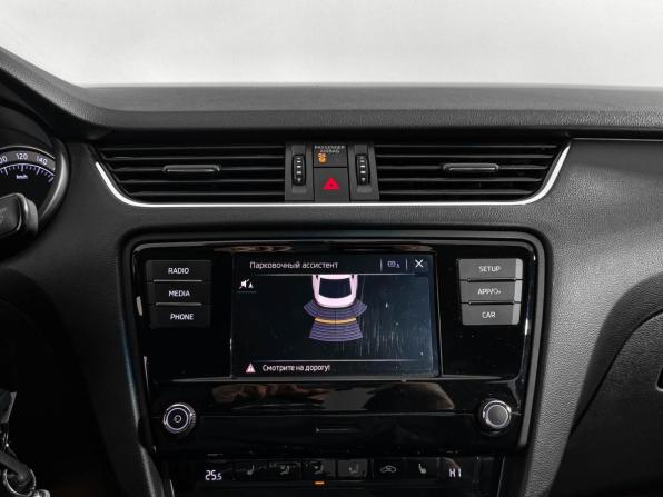 Skoda Octavia III (A7) Рестайлинг с пробегом 2017 года, цена 1 449 000 рублей, 125689 км, лифтбек, Автокод Объявления