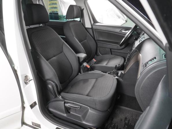 Skoda Yeti I Рестайлинг с пробегом 2013 года, цена 1 444 000 рублей, 93633 км, внедорожник, Автокод Объявления