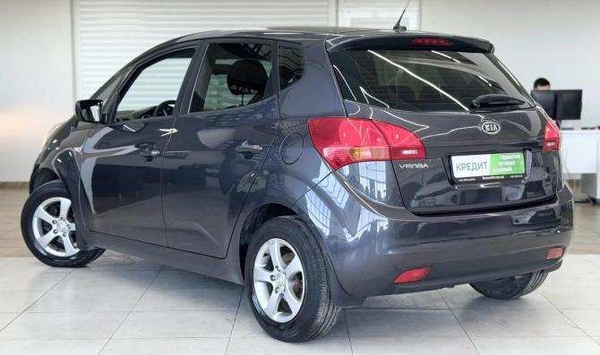 Kia Venga I с пробегом 2011 года, цена 839 000 рублей, 198000 км, минивэн, Автокод Объявления